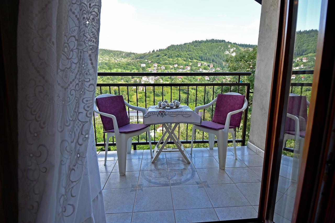 Keep Calm Garden Villa Sarajevo Exterior photo