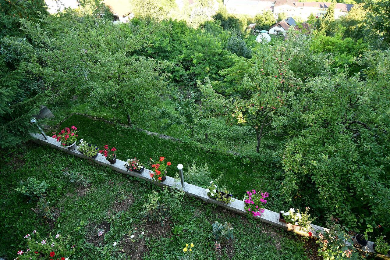 Keep Calm Garden Villa Sarajevo Exterior photo